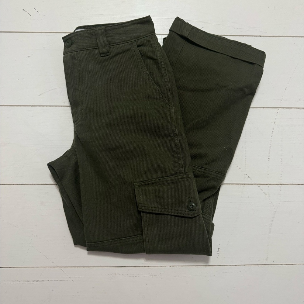 TNA Aritzia Cargo Pants